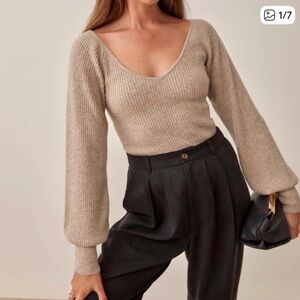 Reformation Hart Cashmere Sweater EUC Sz Small